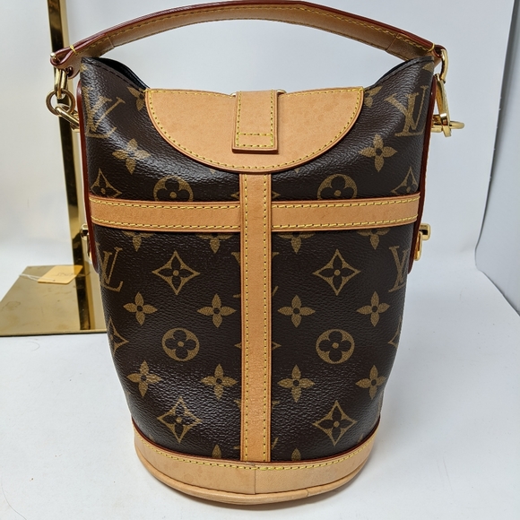 LOUIS VUITTON Monogram Canvas Duffle Bucket Bag - Picture 10 of 13
